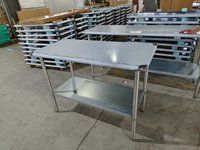 Table d'assemblage de table en acier inoxydable pour cuisine commerciale Catering Hotel