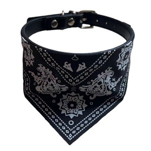 Écharpe triangulaire en polyester <span class=keywords><strong>pour</strong></span> animaux de compagnie de la marque Clh, bavoir <span class=keywords><strong>pour</strong></span> <span class=keywords><strong>chien</strong></span>, motif imprimé graffiti, style Instagram, 14 couleurs disponibles, chats, toutes saisons - Product Image 5