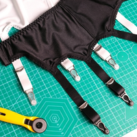Accessoires haut de gamme pour bas et collants : Jarretelles, Boucles en caoutchouc, Boucles en métal en forme de gourde, Styles scintillants, Bas longs, Bas en soie
