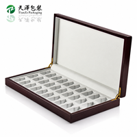 Boîte de rangement pour échantillons de parfum en bois brillant foncé personnalisée, multi-compartiments, couvercle rabattable, doublure colorée artisanale, gravure de logo personnalisée
