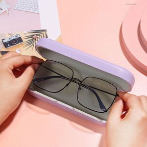 Étui à lunettes carré en PU anti-stress portable et tendance avec logo personnalisé, couleurs bonbon, boîte rigide pour lunettes, accessoires pour lunettes - Product Image 3