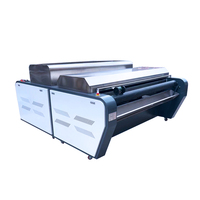 Machine de moulage automatique de tissu HUWEI de taille moyenne avec réglage haute température pour les tissus d'habillement