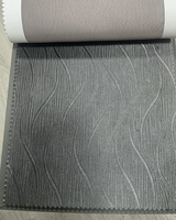 Tissu occultant tissé teint en gros, poids moyen 250 g/m², pour rideaux et textiles de maison, avec motif gaufré, emballage en rouleau