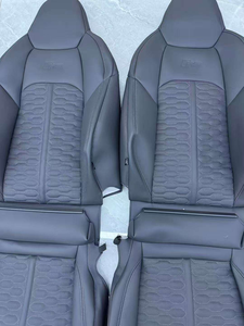 Améliorez les sièges de votre Audi Station Wagon avec des kits de personnalisation intérieure haut de gamme incluant des housses de siège en mousse. - Product Image 3