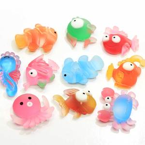 Cabochons en résine transparente givrée, animaux marins variés (poisson, crabe, hippocampe), à dos plat, breloques pour la création de bijoux DIY - Product Image 6