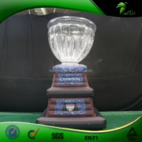 Modèle de trophée gonflable géant, trophée de champion gonflable personnalisé pour événement sportif
