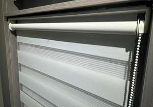 Tende a Rullo Zebra Senza Corda in Tessuto <span class=keywords><strong>Bianco</strong></span> per Ufficio e Bagno, Protezione Solare e <span class=keywords><strong>Ombreggiante</strong></span> - Product Image 5