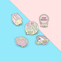 Épingles en métal émaillé doux personnalisées avec logo promotionnel pour vêtements/chapeaux