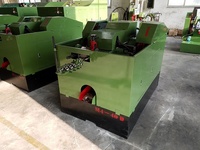 Ligne de production complète de vis avec four de trempe, machine automatique à grande vitesse pour la fabrication de vis en fil d'acier