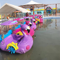 Bon marché, aire de jeux pour piscine, bateau tamponneur, parc hôtelier touristique, bateau à aubes en plastique PE, système de combat familial électrique, pistolet à eau