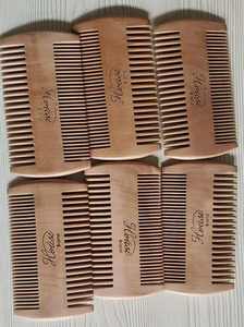 Pettine Tascabile per Barba e Baffi da Uomo in Legno Massello Naturale, Doppia Dentatura Larga, Funzione Massaggio, Prezzo di Fabbrica - Product Image 5