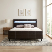 Luxuriöses Doppelbett mit Polsterung, Minimalistisches Schlafzimmerbett, Maßgefertigtes PU-Lederbett mit LED-Beleuchtung und Matratzenaufbewahrung