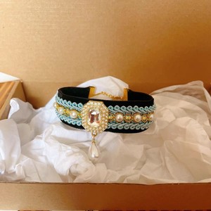 Collare per Gatti in Poliestere Lussuoso Velluto con Gemme e Collana di Perle, Accessorio Fotografico per Abyssinians - Product Image 1