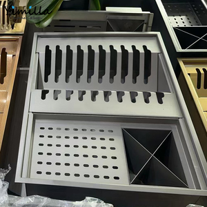 حوض مطبخ من الفولاذ المقاوم للصدأ مصنوع يدويًا بحوض واحد مع رف لتجفيف الأطباق للتركيب تحت سطح العمل - Product Image 3