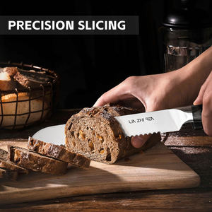 มีดหั่<span class=keywords><strong>น</strong></span>ขนมปังทำมือ ขนาด 8 <span class=keywords><strong>น</strong></span>ิ้ว เหล็กกล้าไร้สนิมคาร์บอ<span class=keywords><strong>น</strong></span>สูงจากเยอรมั<span class=keywords><strong>น</strong></span> ใบมีดหยัก ด้ามไม้ สำหรับงา<span class=keywords><strong>น</strong></span>ครัวและเตรียมเค้ก - Product Image 2