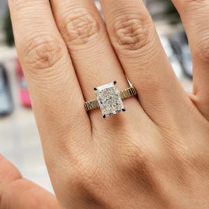 Anel de Noivado com Diamante de Laboratório Personalizado em Ouro Sólido 14k, Joia com Diamante Certificado IGI, Anel de Diamante Cultivado em Laboratório - Product Image 4