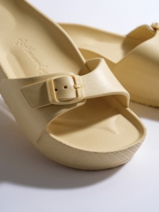 Tongs de plage pour femmes, style hôtelier personnalisé, antidérapantes, respirantes, à bout ouvert, tendance mode, talon haut – Meilleures ventes - Product Image 2