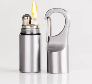Draagbare Sleutelhanger Capsule Compact Kerosine Lichter Mini Benzine Aansteker