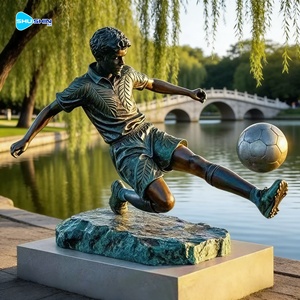 Escultura de Bronce de Niño Jugando al Fútbol, Tamaño Real, para Decoración de Jardín, Plaza o Calle, Interior y Exterior - Product Image 4