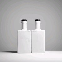 Produits d'emballage jetables en verre de bouteille de vin d'eau de boisson haut de gamme avec forme et marque personnalisées