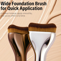 Pinceau Fond de Teint Courbé Professionnel Léger et Sans Démarcation pour Maquillage du Visage, Application de Base Liquide ou Crème, Outil Quotidien et de Voyage