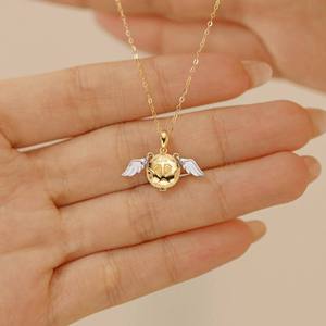 Collar MECYLIFE Personalizable de Acero Inoxidable con Colgante de Sobre Cuadrado, <span class=keywords><strong>Letras</strong></span> Inglesas, Corazón, Huellas de Ángel y Alas de Ángel Chapadas en Oro - Product Image 4