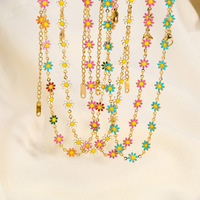 Collar de diseño de flores coloridas de moda Collar de cadena impermeable de joyería de acero inoxidable chapado en oro de 18 quilates