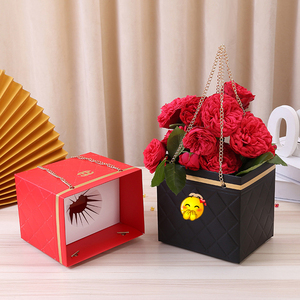 Kotak Bunga Mewah Berlapis Emas Grosir Bentuk Persegi untuk Hari Valentine dengan Pegangan Logam, Kotak Bunga Merek Terkenal untuk Buket, Laris Manis - Product Image 2