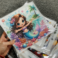 Autocollants thermocollants personnalisés en gros avec personnages de dessins animés pour T-shirts, transferts DTF en vinyle lavables et durables en film PET à repasser