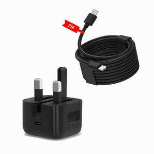 Chargeur universel 20W Type-C PD avec prise UK pliable et câble pour une charge rapide - Product Image 3