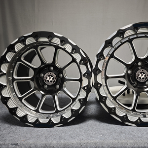 Jantes forgées Viaol True Beadlock Drag Racing pour Chevrolet Corvette (C5/C6/C7/C8/Z06/ZR1) Cadillac CTS-V/ATS-V - Product Image 1
