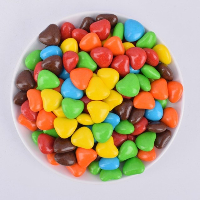 Assorted Color Stone Shape Chocolate Beans Sugar Coated Crisp Chocolate Candy Bulk Wholesale Confectionery Snack