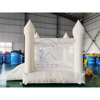 Toboggan gonflable et château gonflable tout blanc 4x3m en PVC robuste, idéal pour la cour, les fêtes d'anniversaire et les locations commerciales