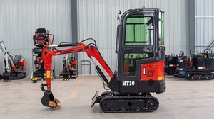 จำหน่ายรถขุดขนาดเล็ก Ht-10b 1 ตัน พร้อมตัวเลือกห้องโดยสารแบบปิด |   เครื่องขุดสำหรับงานกลางแจ้งในฤดูหนาว - Product Image 4