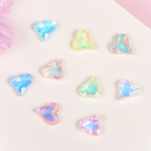 Strass en verre cristal en forme de cœur pour décorations d'ongles DIY, style dessin animé mignon, ornements d'ongles portables non toxiques - Product Image 4
