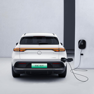 <span class=keywords><strong>Mercedes</strong></span> Benzz <span class=keywords><strong>Eqc</strong></span> 4matic 350 400 4wd 300kw motore 5.1s 443km mercedesveicolo elettrico auto 4 ruote - Product Image 4