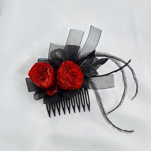 हेलोलिन ध्यान का केंद्र बन गया है, जिसमें हस्तनिर्मित बाल सामान जैसे कि शाश्वत फूल और काले गुलाब के कॉम्ब्स के साथ ध्यान केंद्रित किया गया है। - Product Image 3