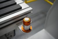 Machine de fraisage CNC à 5 axes pour le bois avec table mobile pour le traitement de moules complexes, la modélisation de mousse EPS et d'ABS