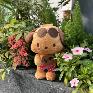 Peluche de <span class=keywords><strong>Pochacco</strong></span> de <span class=keywords><strong>Sanrio</strong></span> de 9 Pulgadas/24 cm - Colección de Verano de Hello Kitty Friends, Peluche de Perro Suave y Abrazable - Product Image 4