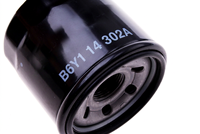 فلتر زيت سيارات جديد بالجملة مباشرة من المصنع، موديل B6Y1-14-302A B6Y1-14-302 لسيارات 323 و626 وB-SERIE وMX-3 وMX-5