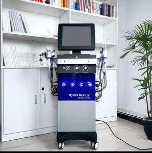 Soin du visage 14 en 1 avec jet d'oxygène, nourrissant, hydro-aqua-peeling pour éliminer les points noirs - Product Image 1