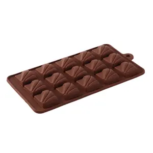 Low wholesale high quality homemade 3d silicone chocolate mold