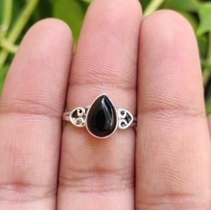 Natural <b>Black</b> <b>Onyx</b> <b>Ring</b> 925 Sterling Silver Handmade Teardrop Cabochon <b>Black</b> Gemstone <b>Ring</b> for Women Wholesale Jewelry - Product Image 2
