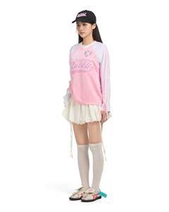 เสื้อยืดแขนยาวสีชมพูผ้าเชน รุ่น Fraise Rabbit Jersey ทรงปกติ แต่งดีเทลลูกไม้ - Product Image 5