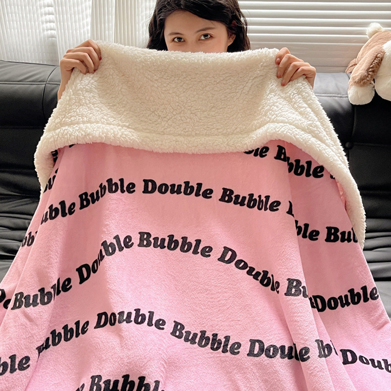 Happy Letters - Couverture en laine d'agneau