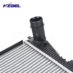 Radiateurs de moteur de <span class=keywords><strong>voiture</strong></span> 1K0145803CG Inter Cooler de remplacement pour VW Passat vente en gros en Chine prix bon marché - Product Image 4