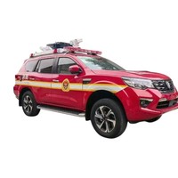 Petits modèles complets Camions de sauvetage d'occasion pick-up 4x4 de taille moyenne Fire à vendre