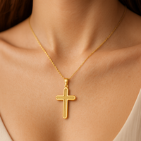 Colgante de Cruz Cristiana de Oro de 14K, Grande, Redondeado, Hecho a Mano, Pulido, Amarillo, Unisex, Sin Níquel, Sin Plomo, Elegante Regalo