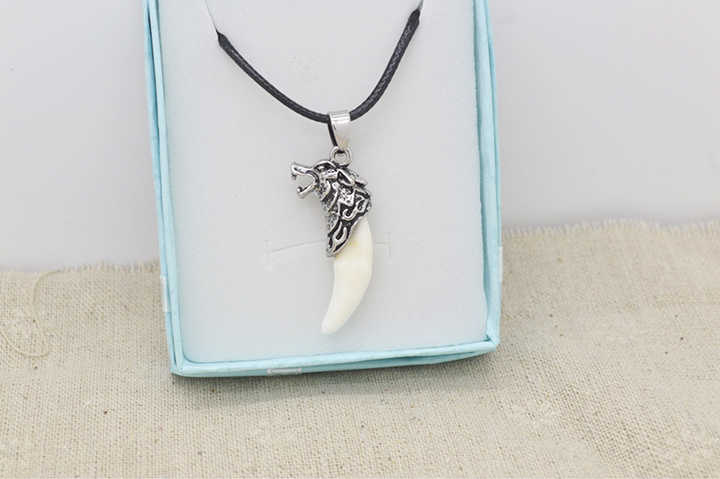 Miveivia Collar Con Colgante De Diente De Lobo, Collar Con C | Cuotas