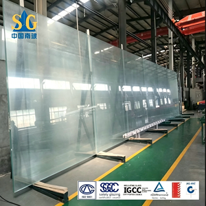 Panneaux de <span class=keywords><strong>verre</strong></span> trempé CSG Original Clair à faible MOQ <span class=keywords><strong>pour</strong></span> fenêtres résidentielles et d'entrepôt - Product Image 1